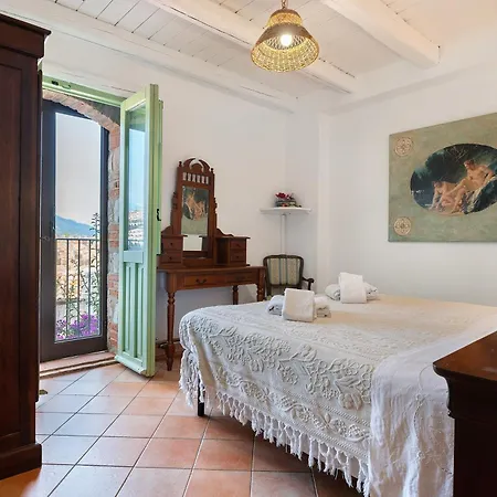 Holiday home Saponara